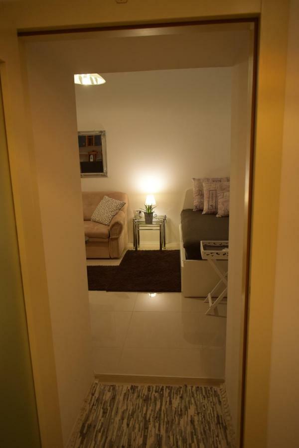 Studio-Apartman Relax أوباتيا المظهر الخارجي الصورة